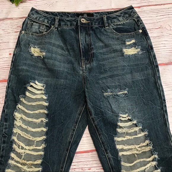 Missguided Denim Riot High Rise Crop Jeans Ripped - Picture 3 of 8